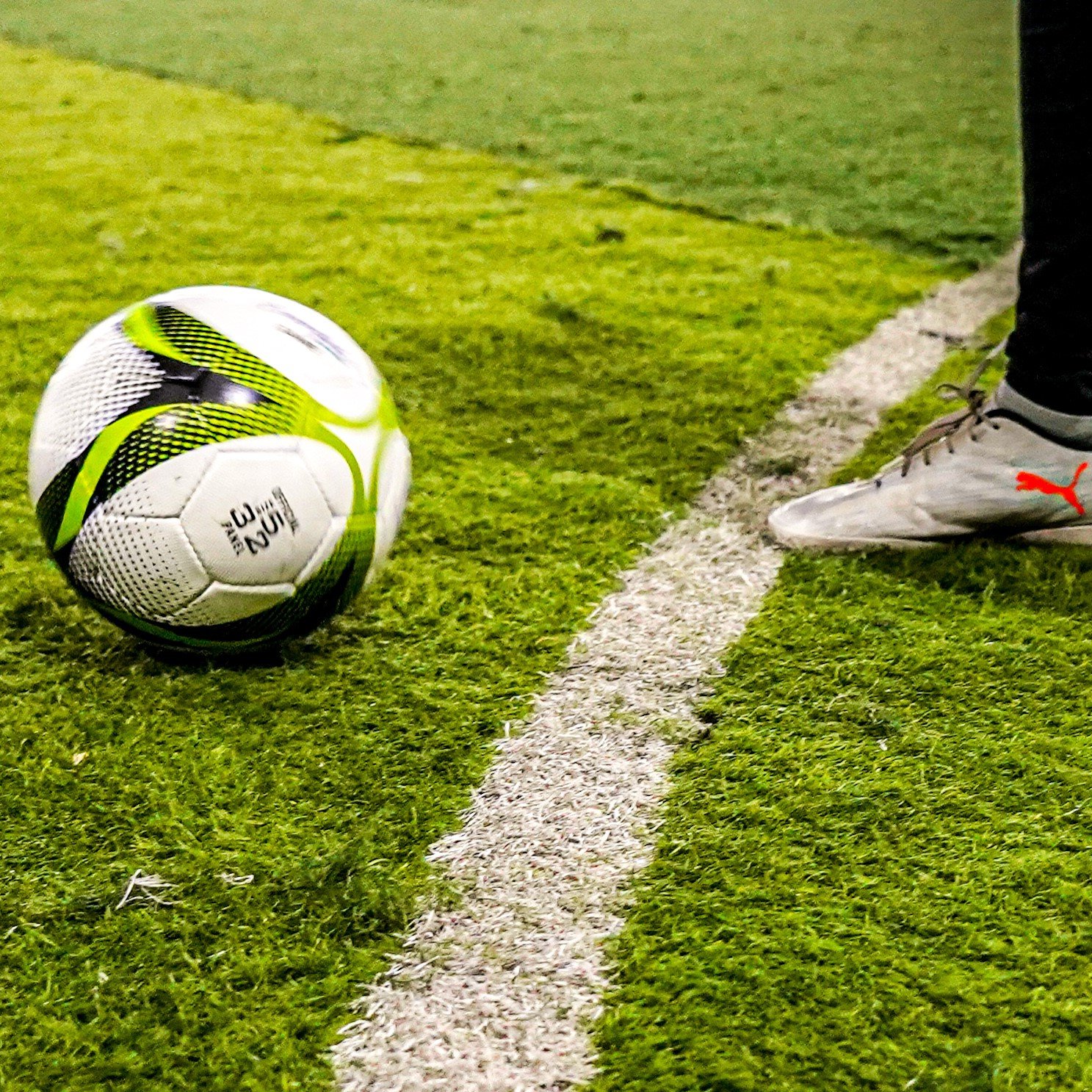EverGlide Pro Training Soccer Ball – Size 5 Textured PU Football - Image 5